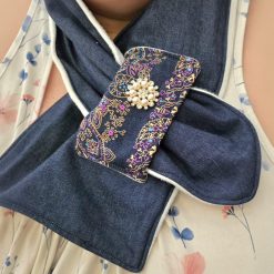 Eira scarf