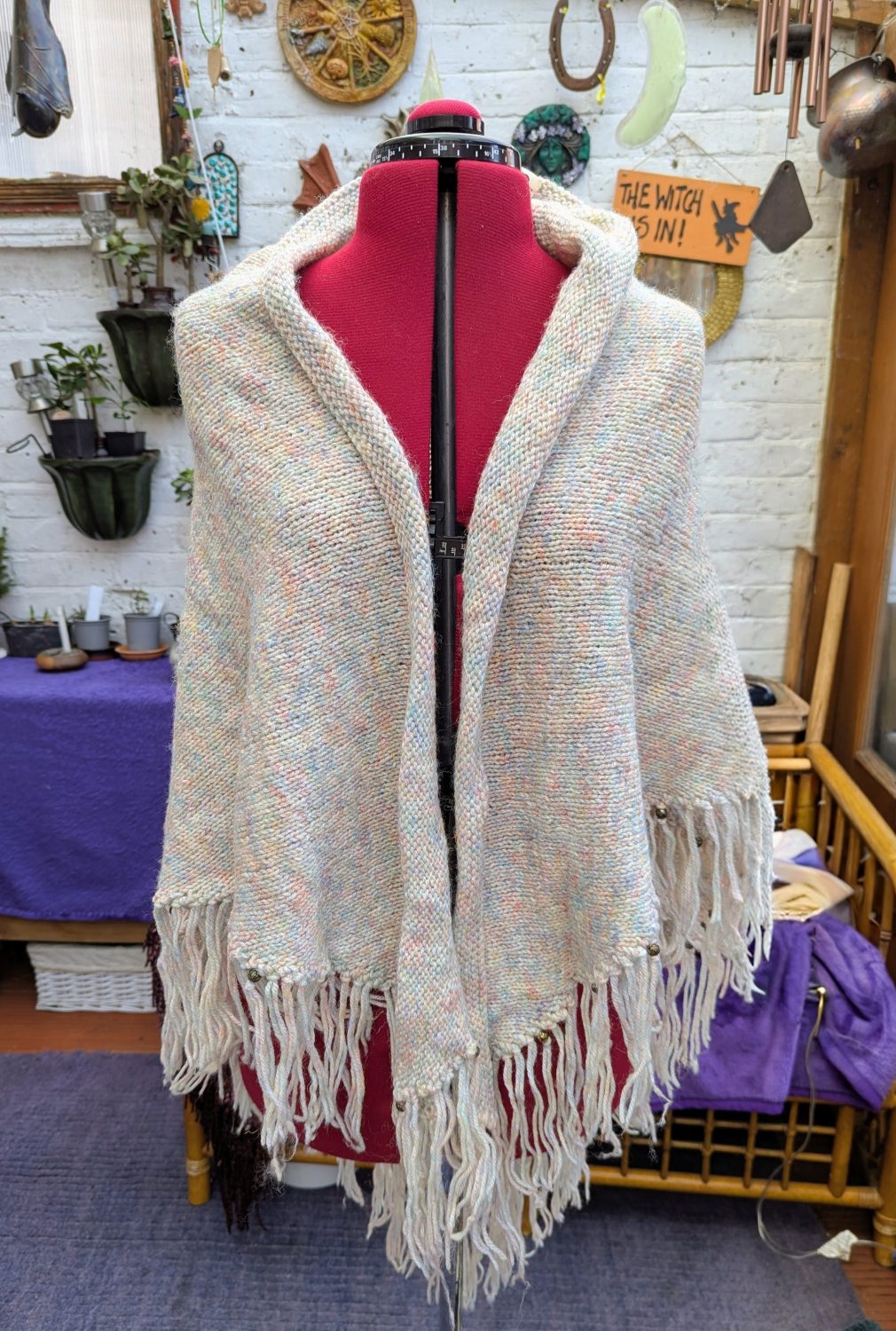 Hand knitted shawl - cream Hand knitted shawl - cream