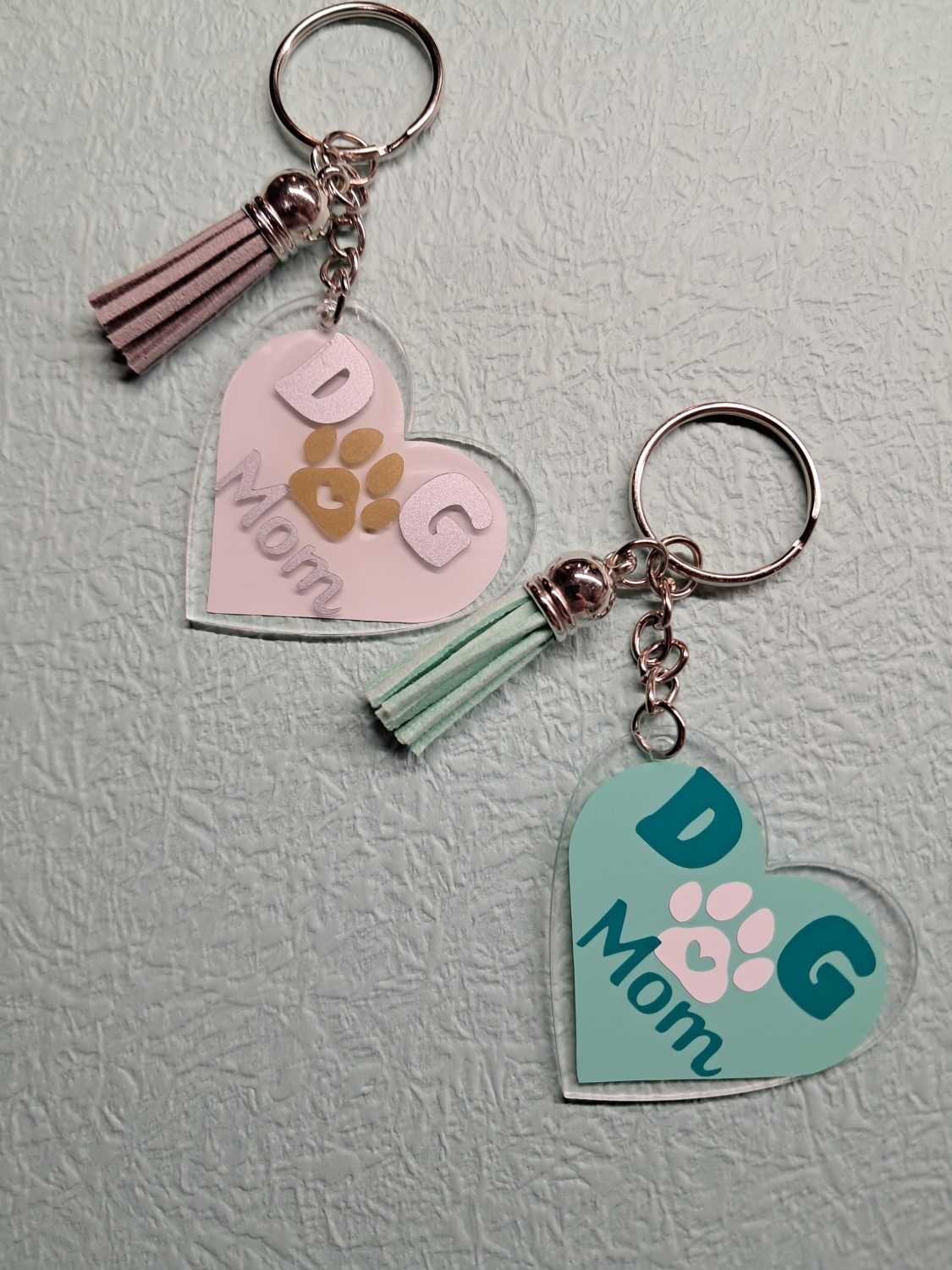 20260216_170301 Dog Mom Keychain 1