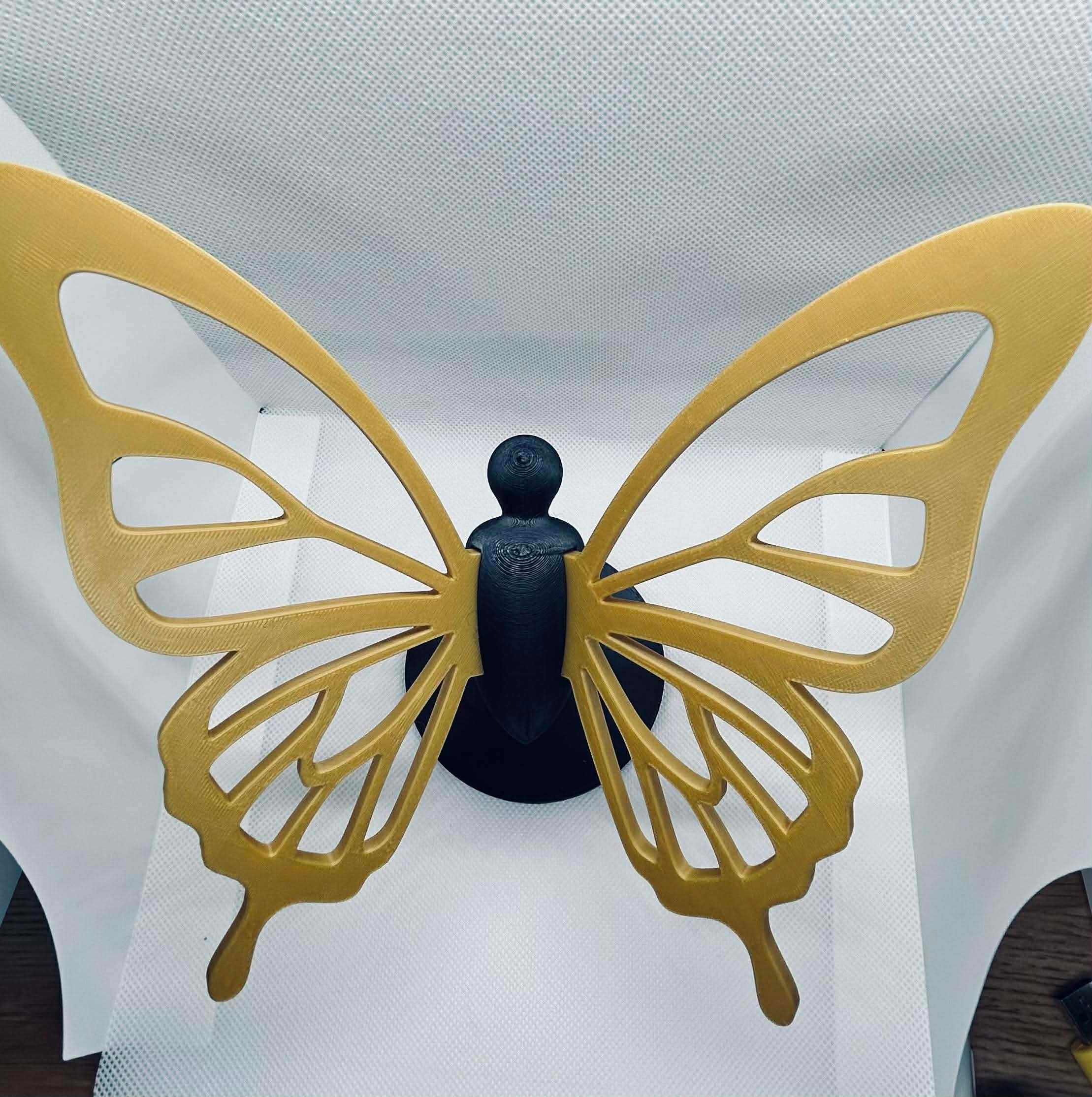Butterfly Wing Desk Organiser – Modern Pen and USB Holder Butterfly Wing Desk Organiser – Modern Pen and USB Holder