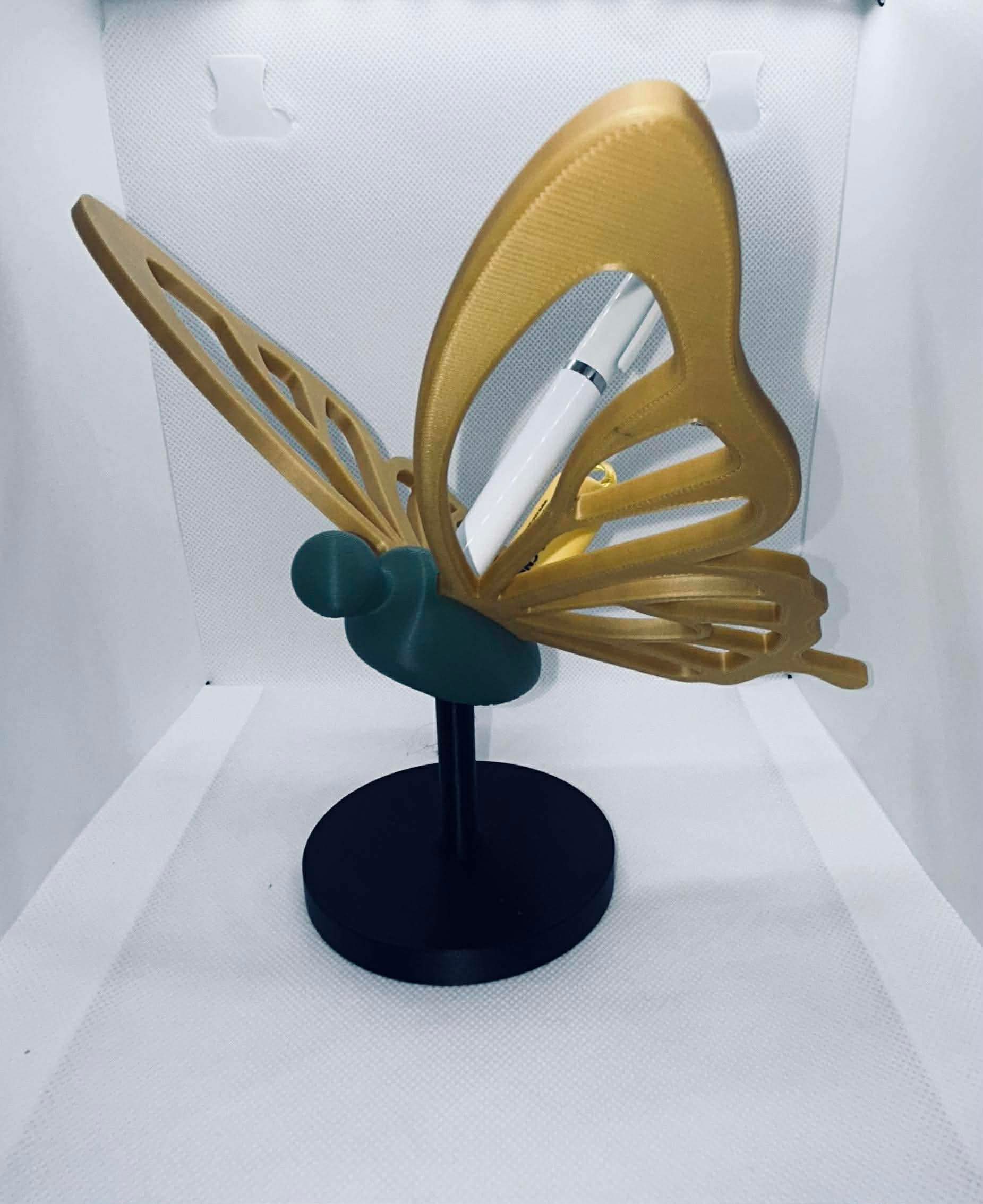 Butterfly Wing Desk Organiser – Modern Pen and USB Holder Butterfly Wing Desk Organiser – Modern Pen and USB Holder