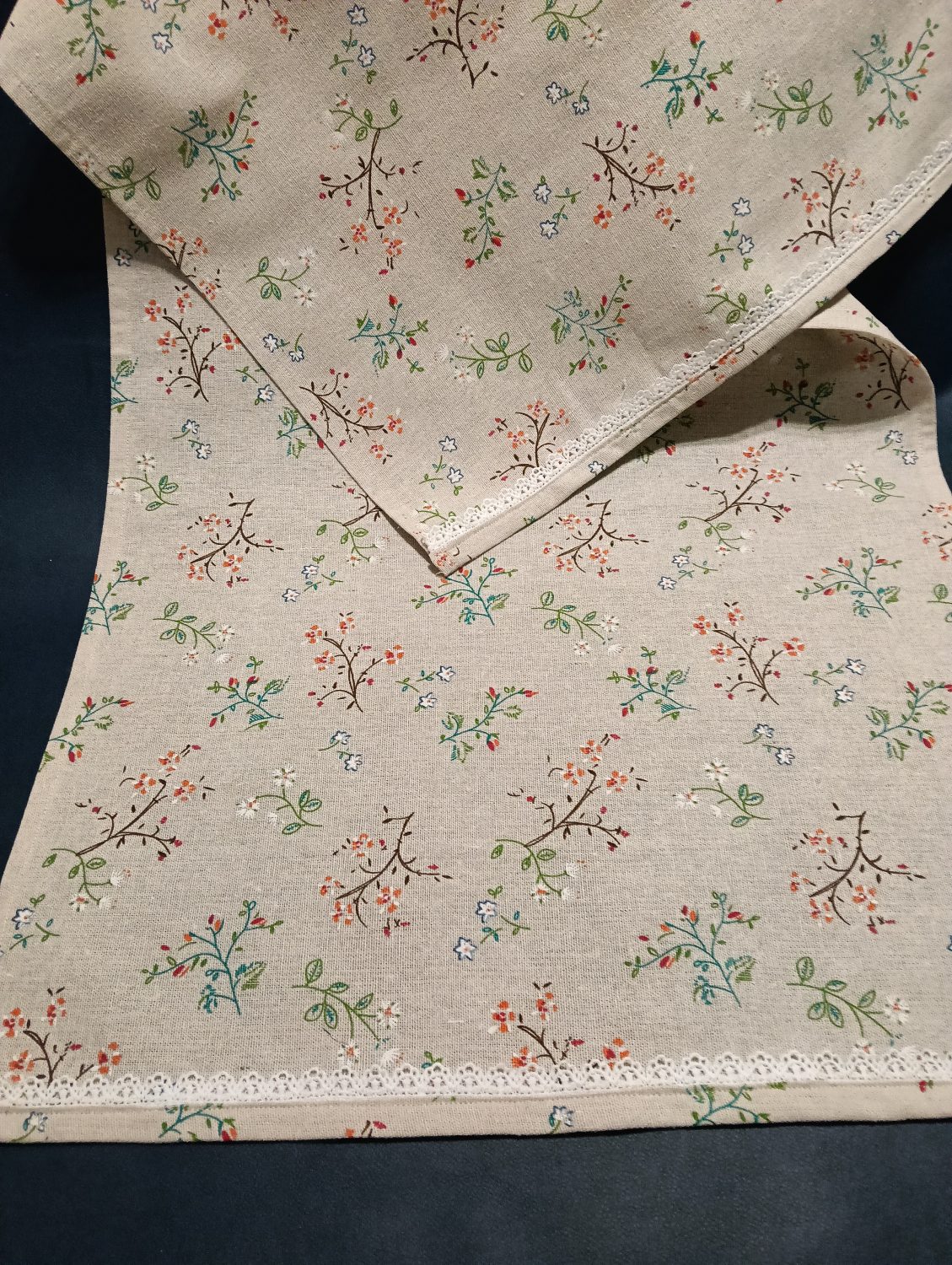 Table Runner - Linen Floral Table Runner - Linen Floral