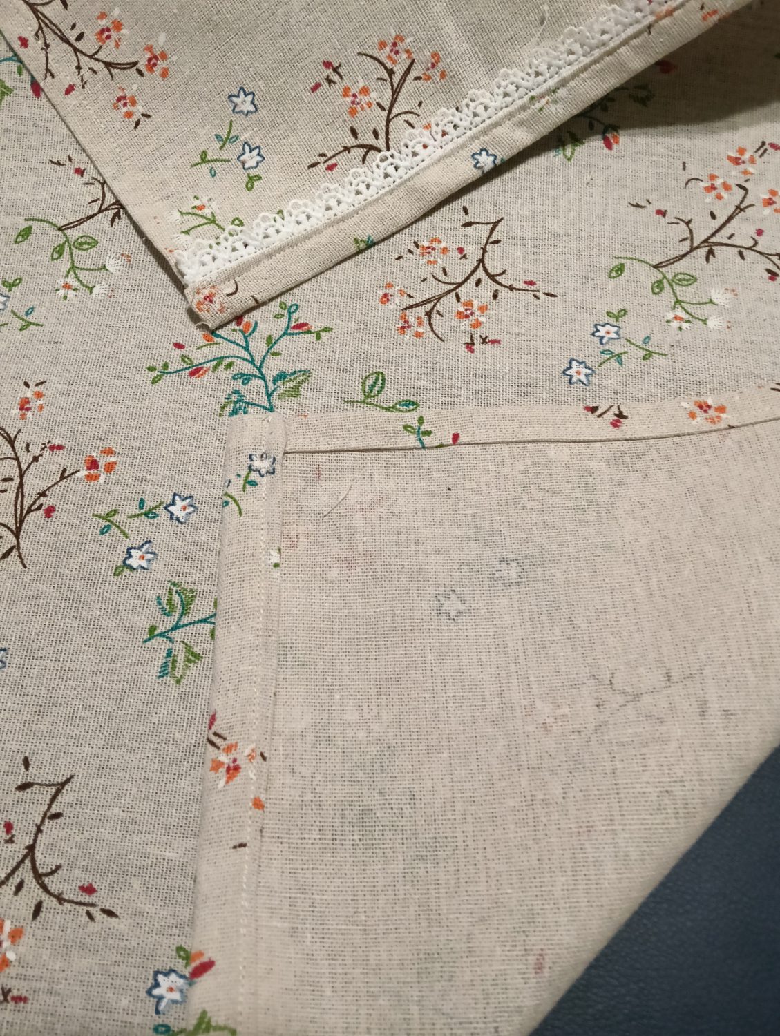 Table Runner - Linen Floral Table Runner - Linen Floral
