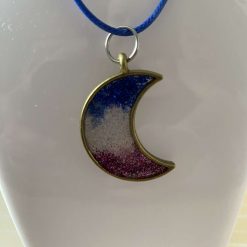 Moon crescent pendant