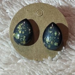 Tear drop stud earrings 1