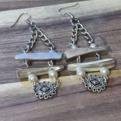 SCRAP ALCHEMY- Earrings - Pearl & shell