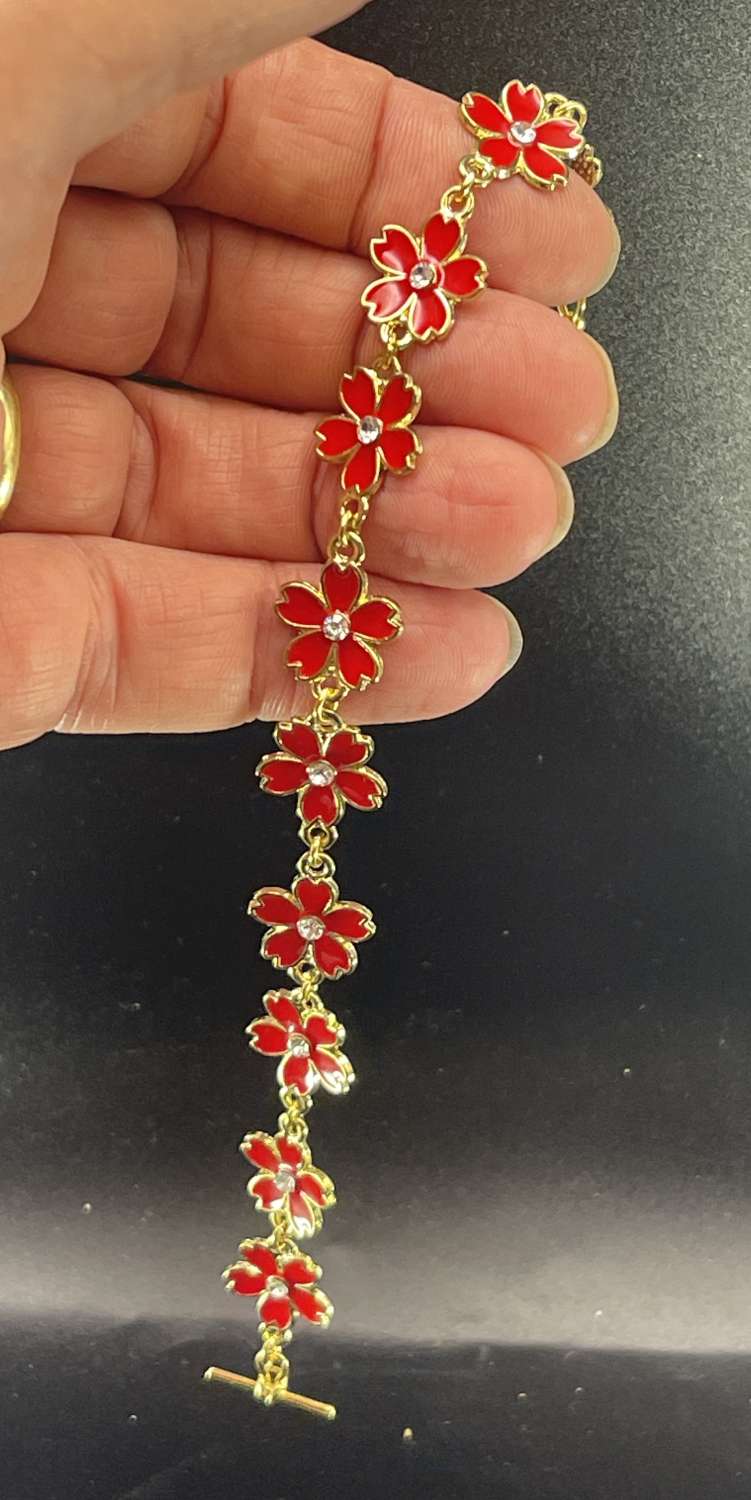Crystal Bloom Bracelet - Red Crystal Bloom Bracelet - Red