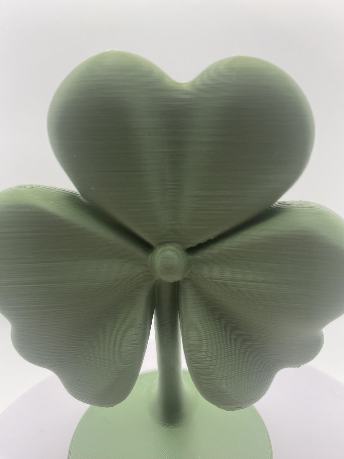 Green Shamrock / Four Leaf Clover Ornament – 3D Printed – Lucky Décor Green Shamrock / Four Leaf Clover Ornament – 3D Printed – Lucky Décor