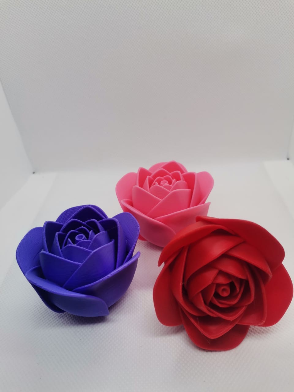 Luxury Forever Rose display with glow in the dark vase Luxury Forever Rose display with glow in the dark vase