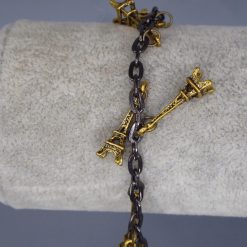 gold plated key charm bracelet 6 inches