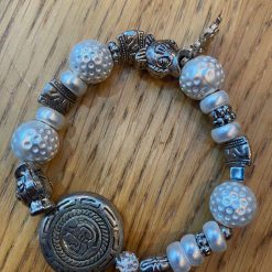 Beaded handmade bracelet - Browns