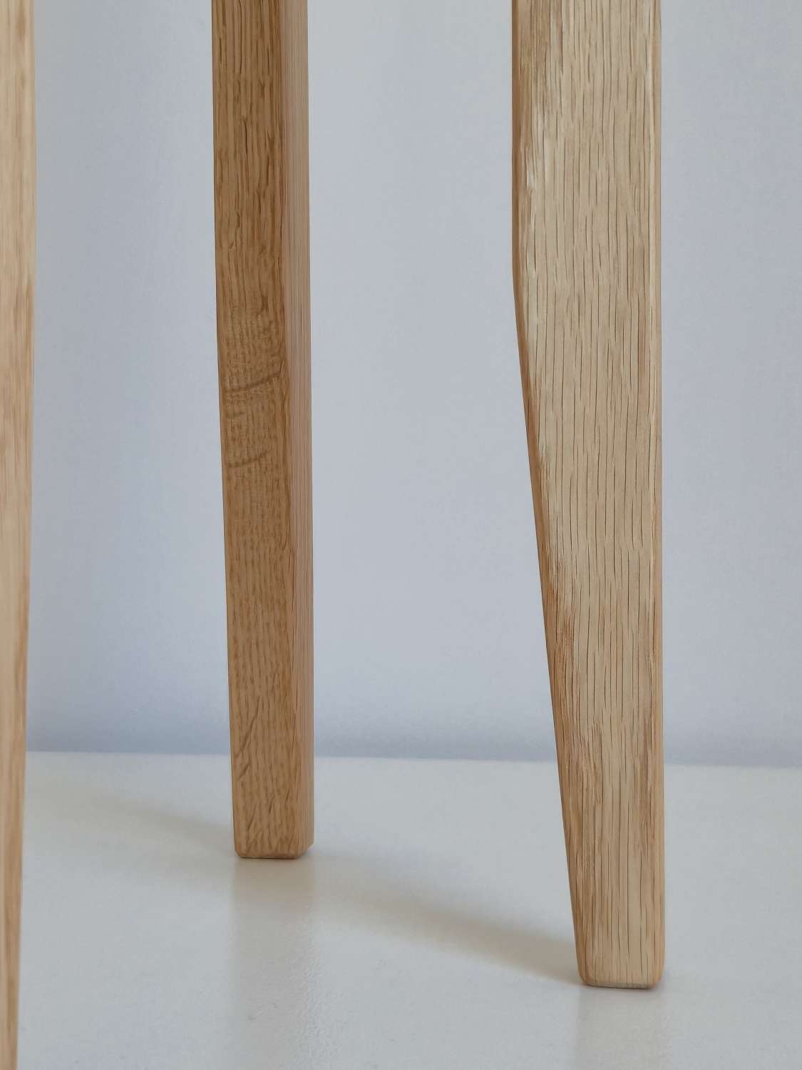20260124_143449 Oak Plant Stand 60cm Tall 7