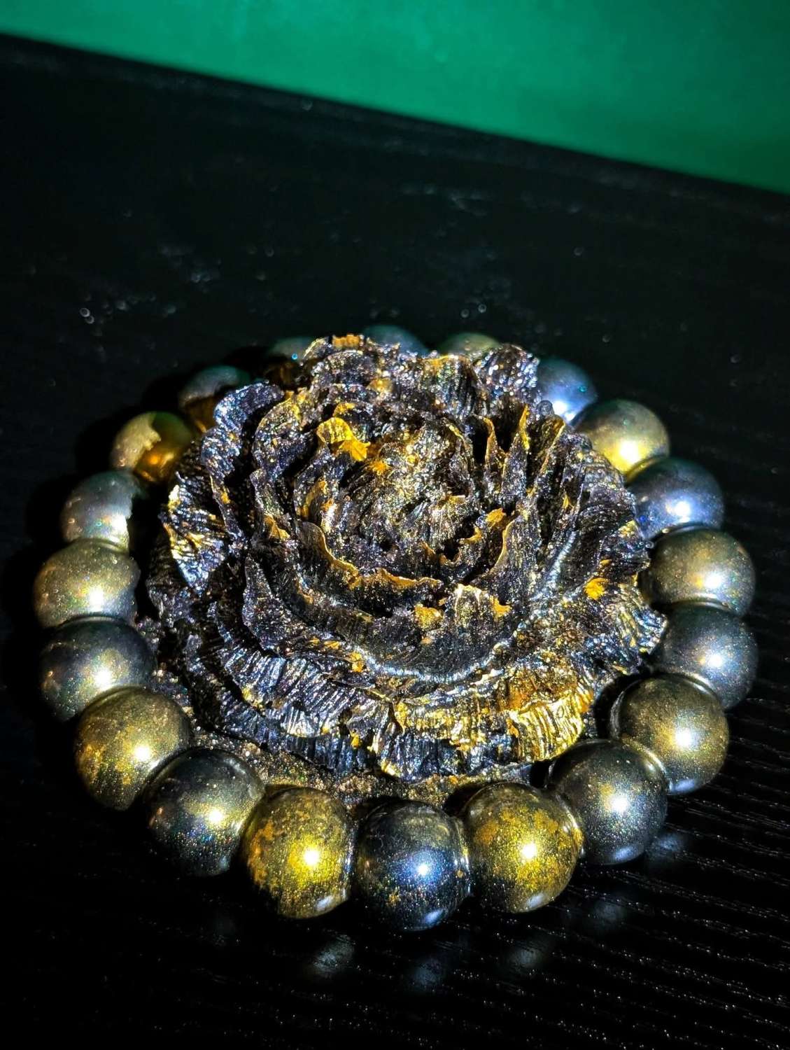 Black & Gold Rose Black & Gold Rose