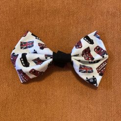 Dog bow on elastic