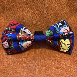 Dog bow on elastic