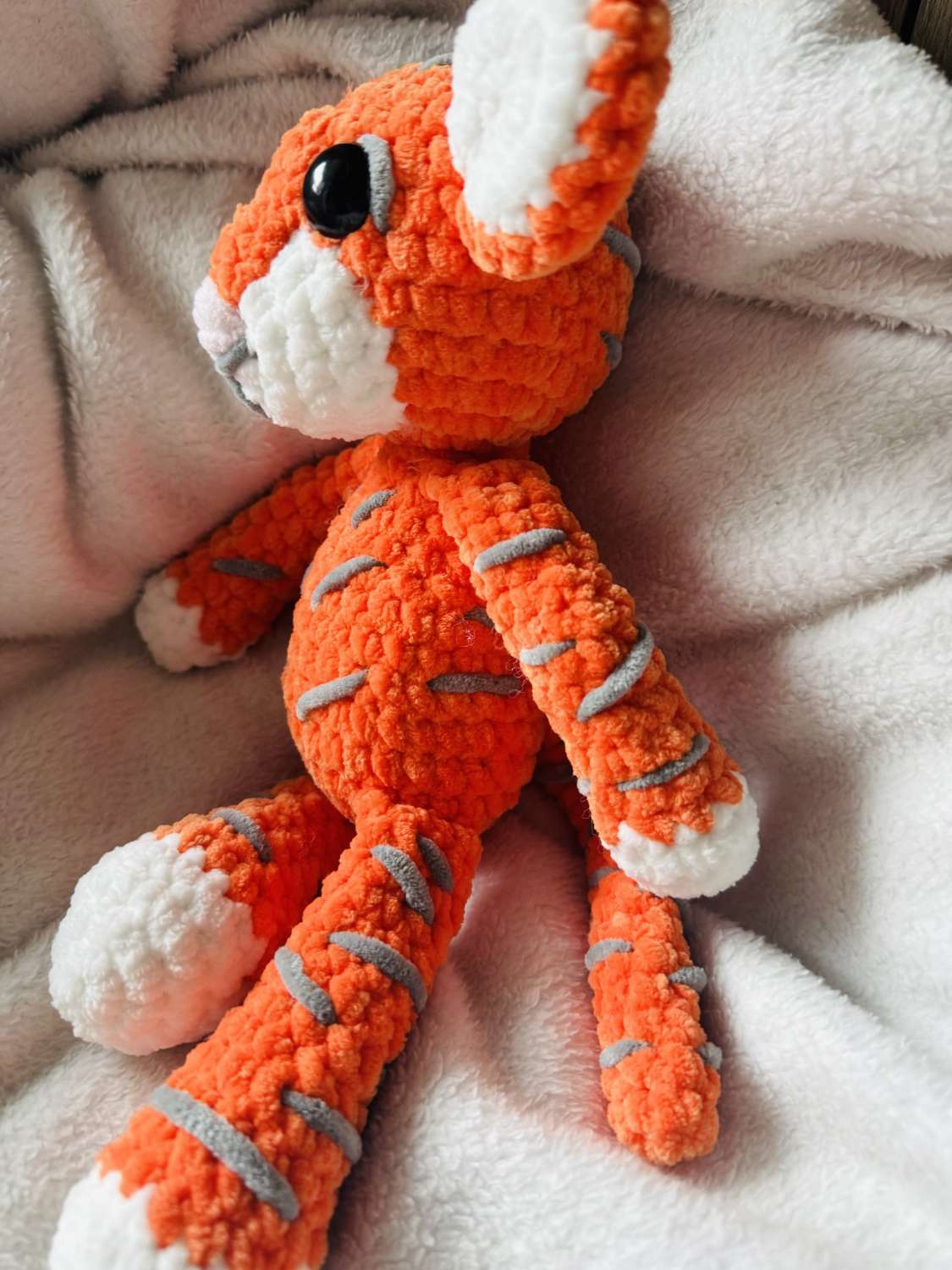 Crochet Dog : Handmade Chenille Velvet Plush Toy Crochet Dog : Handmade Chenille Velvet Plush Toy