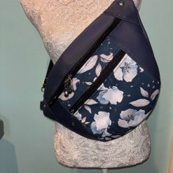 Handmade waist bag | waterproof | large | zipper pocket | floral pattern