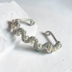 Handmade Wire & Pearl Bead Bracelet 3