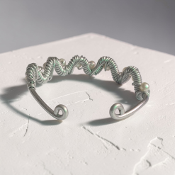 Handmade Wire & Pearl Bead Bracelet 5