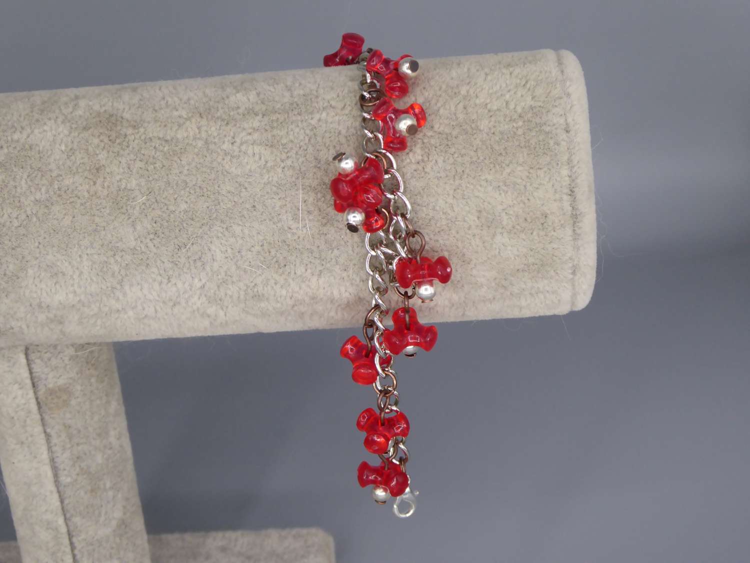 red tri beaded Bracelet 18.4 cm red tri beaded Bracelet 18.4 cm