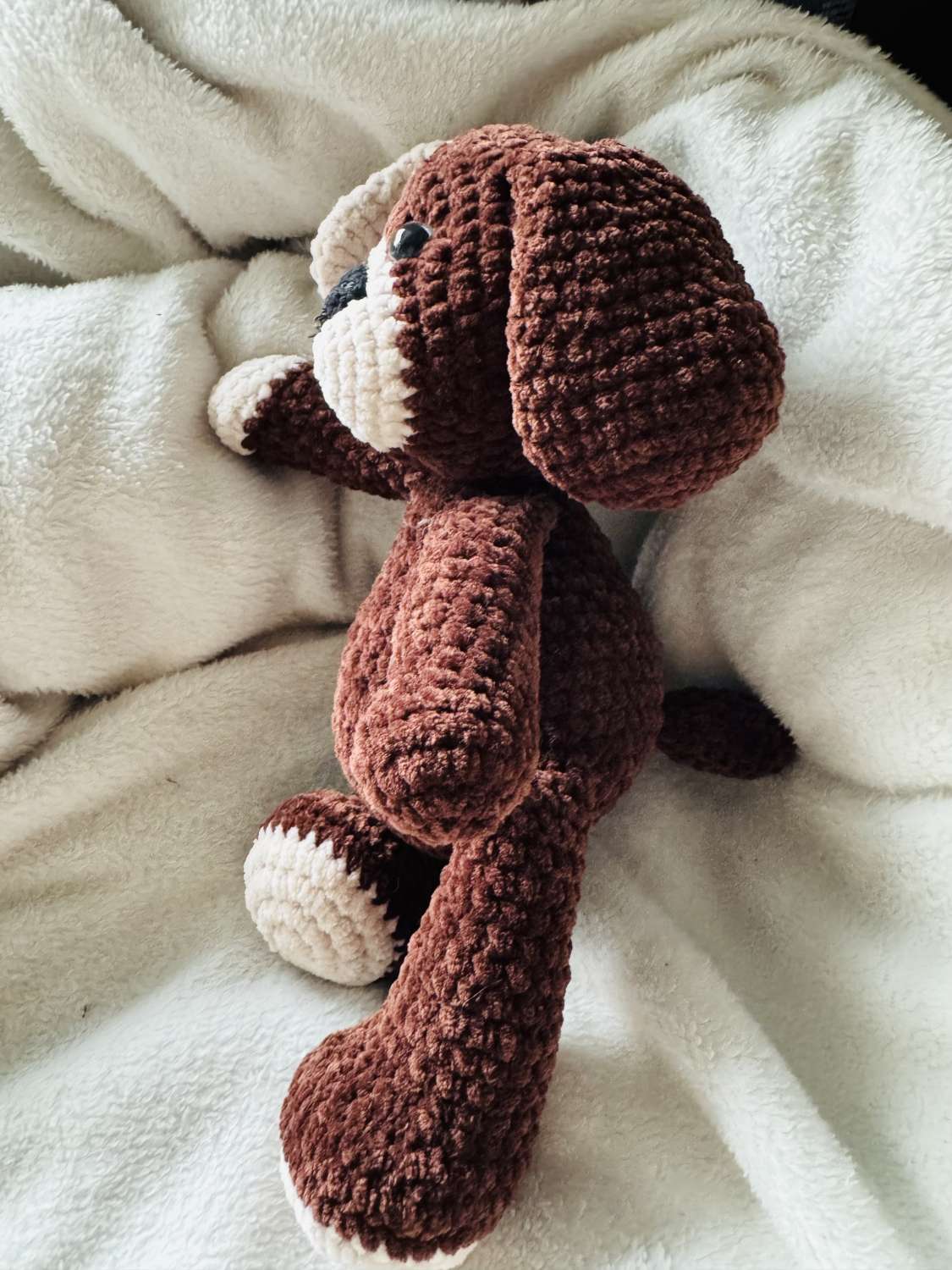 Crochet Dog : Handmade Chenille Velvet Plush Toy Crochet Dog : Handmade Chenille Velvet Plush Toy