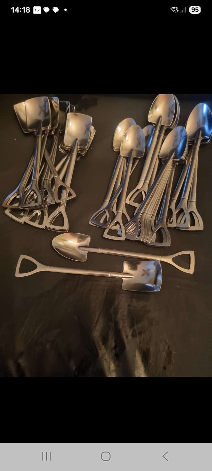 Shovel and spade spoons Shovel and spade spoons