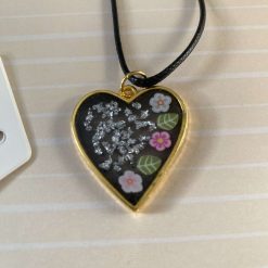 Handmade resin heart pendant necklace 1
