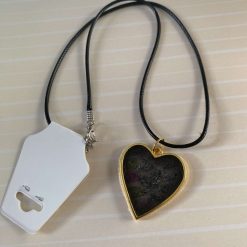 Handmade resin heart pendant necklace 3