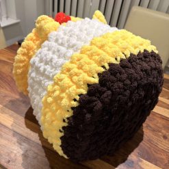 Winnie the Pooh Honeypot Cat Cave Basket 3