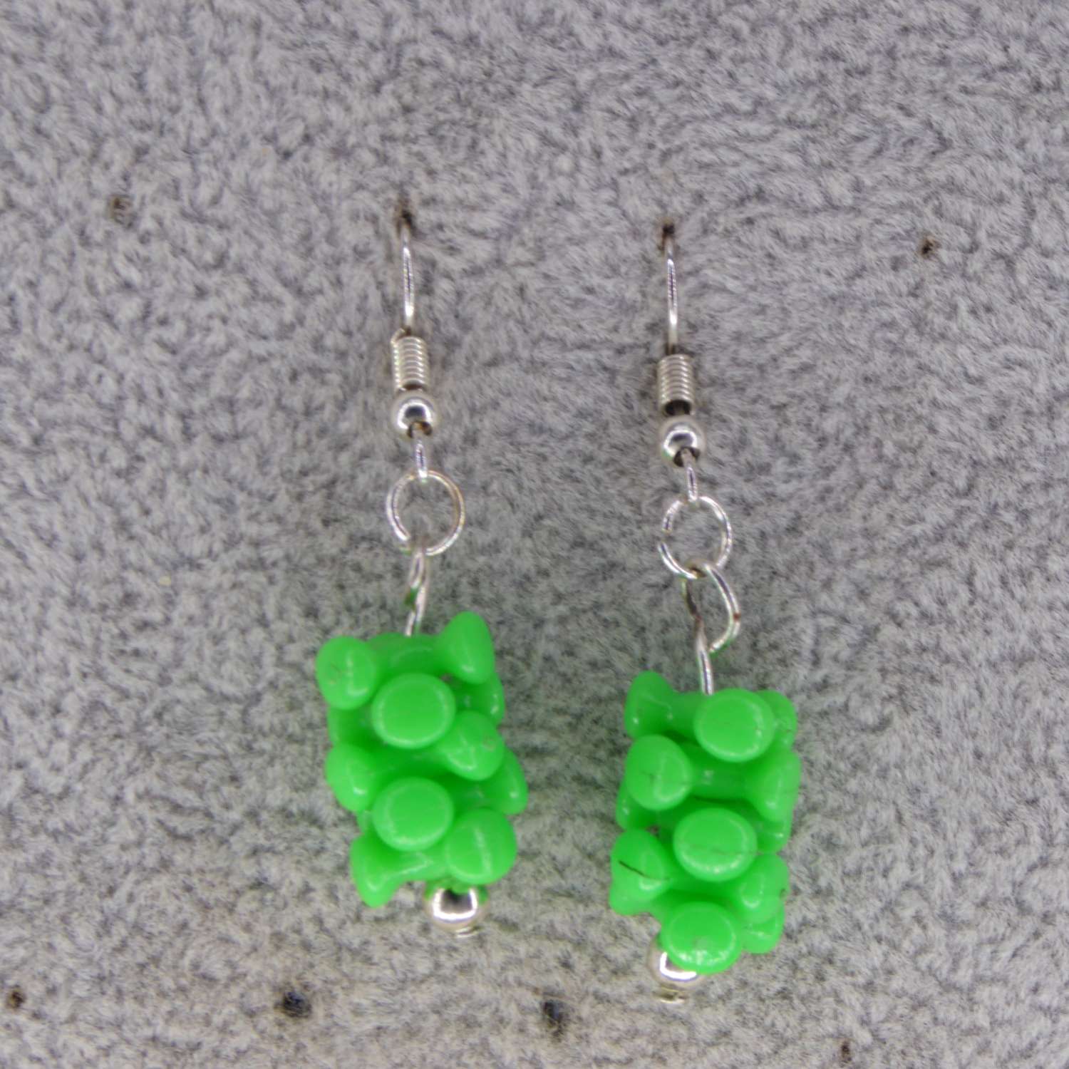green tri bead dangle earrings length 25mm width 9mm green tri bead dangle earrings length 25mm width 9mm