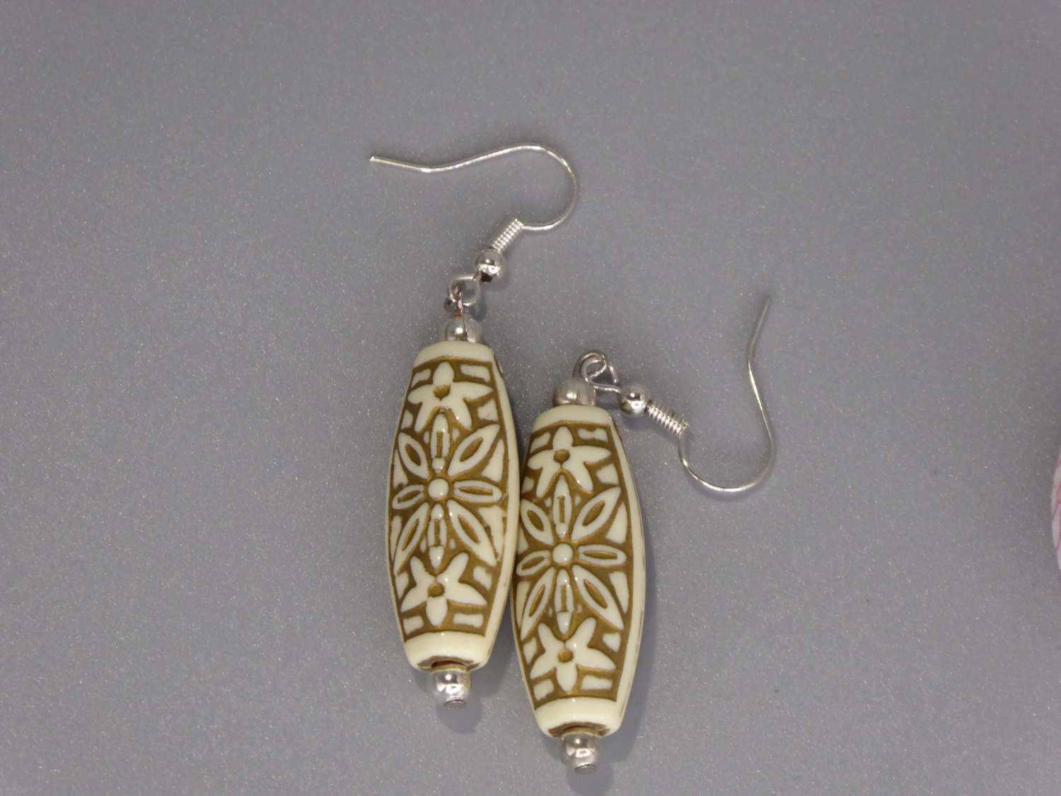 Tibetan earrings. length 35mm width 13mm Tibetan earrings. length 35mm width 13mm