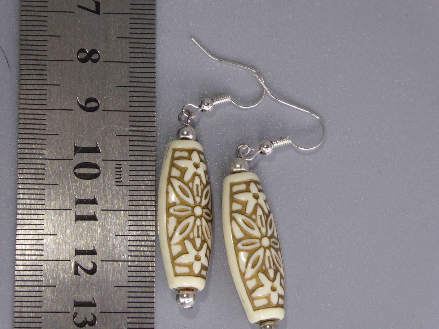 Tibetan earrings. length 35mm width 13mm Tibetan earrings. length 35mm width 13mm