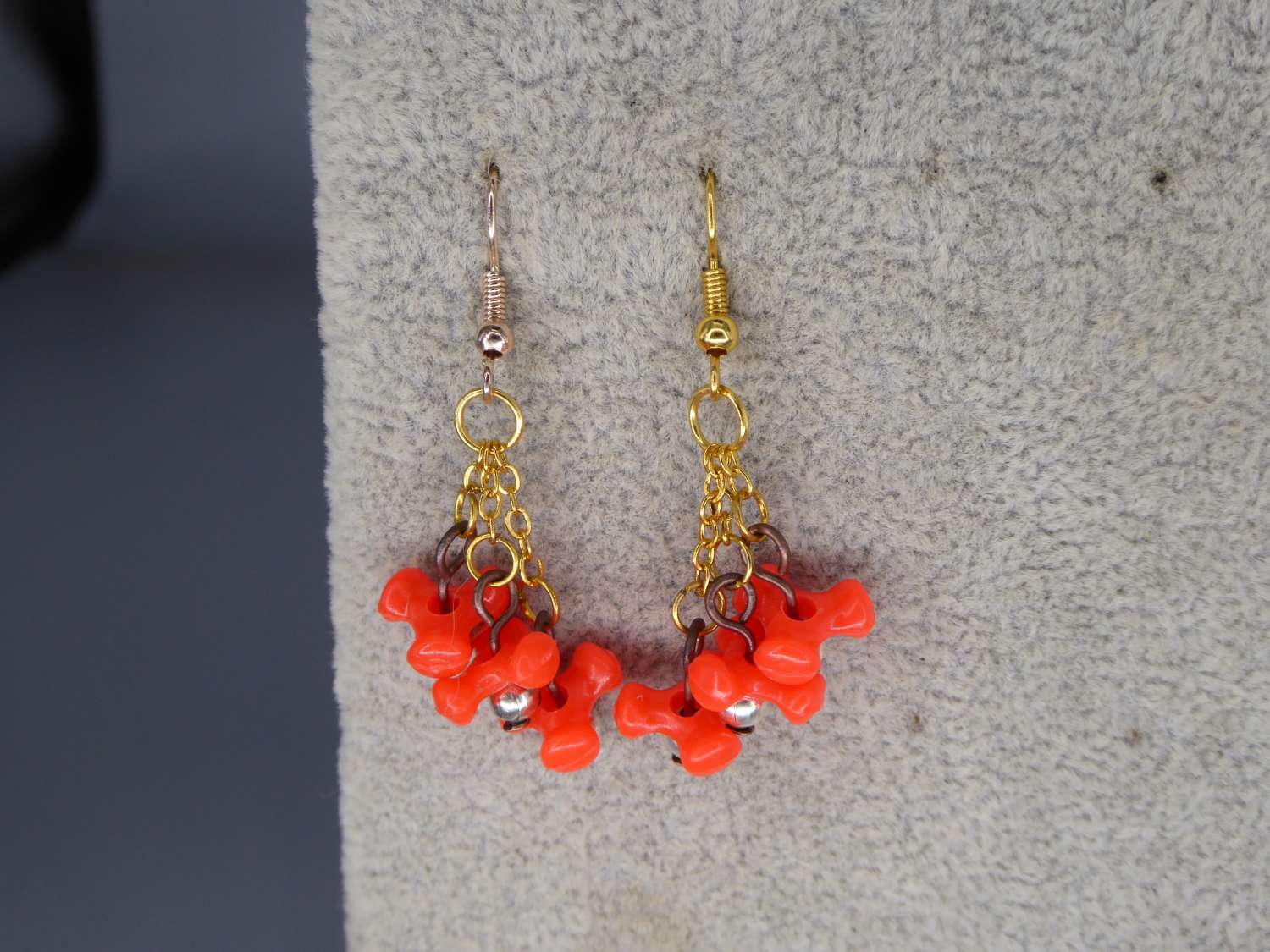 red tri bead dangle earrings length 23mm width 23mm red tri bead dangle earrings length 23mm width 23mm