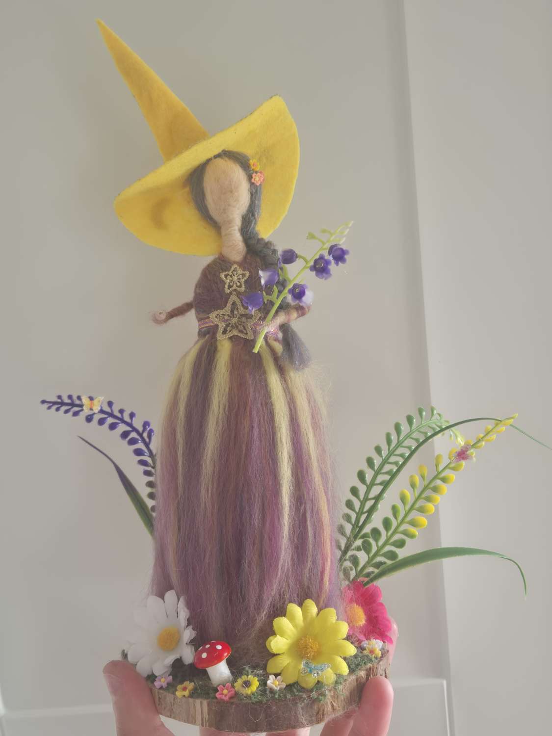 Flora, the Betane Witch Flora, the Betane Witch