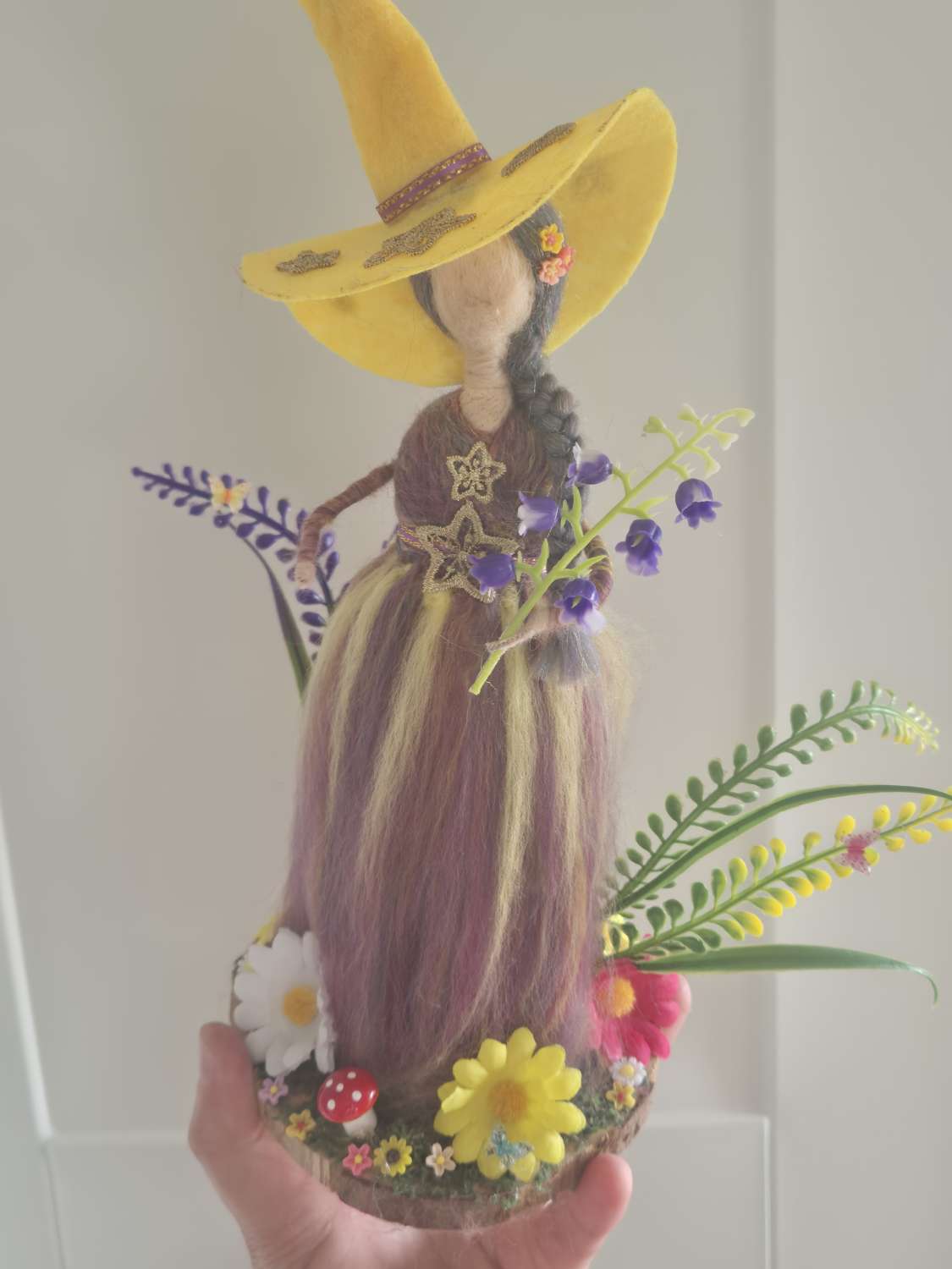 Flora, the Betane Witch Flora, the Betane Witch