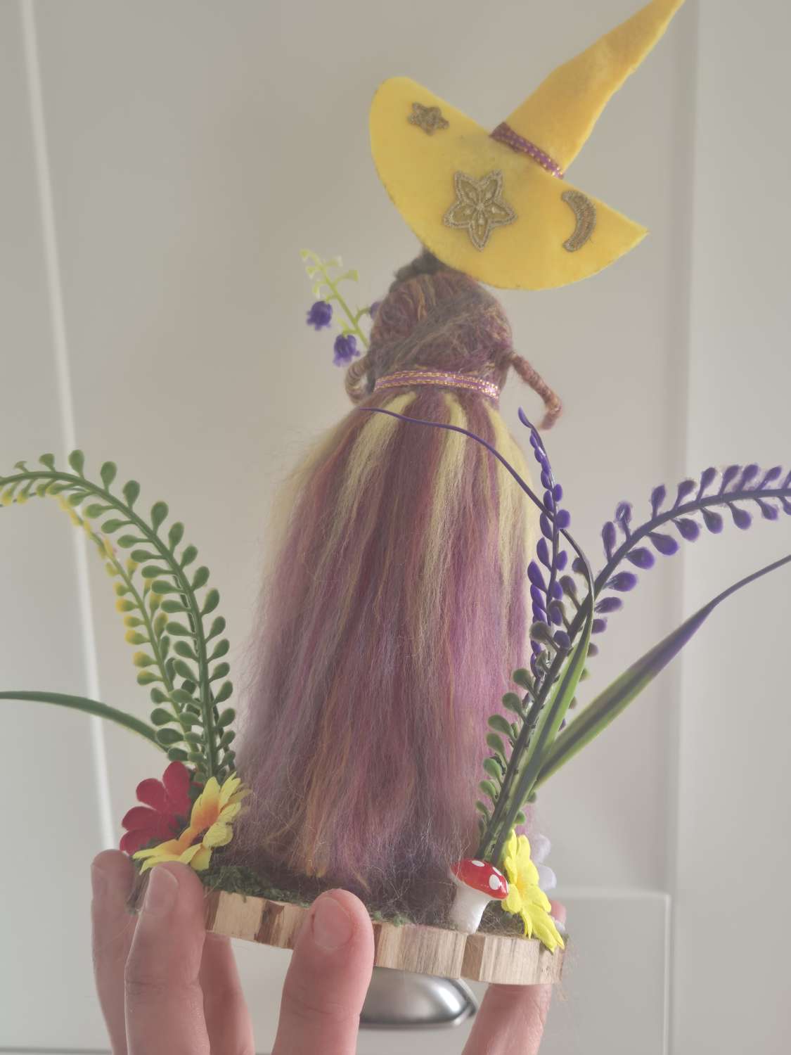 Flora, the Betane Witch Flora, the Betane Witch