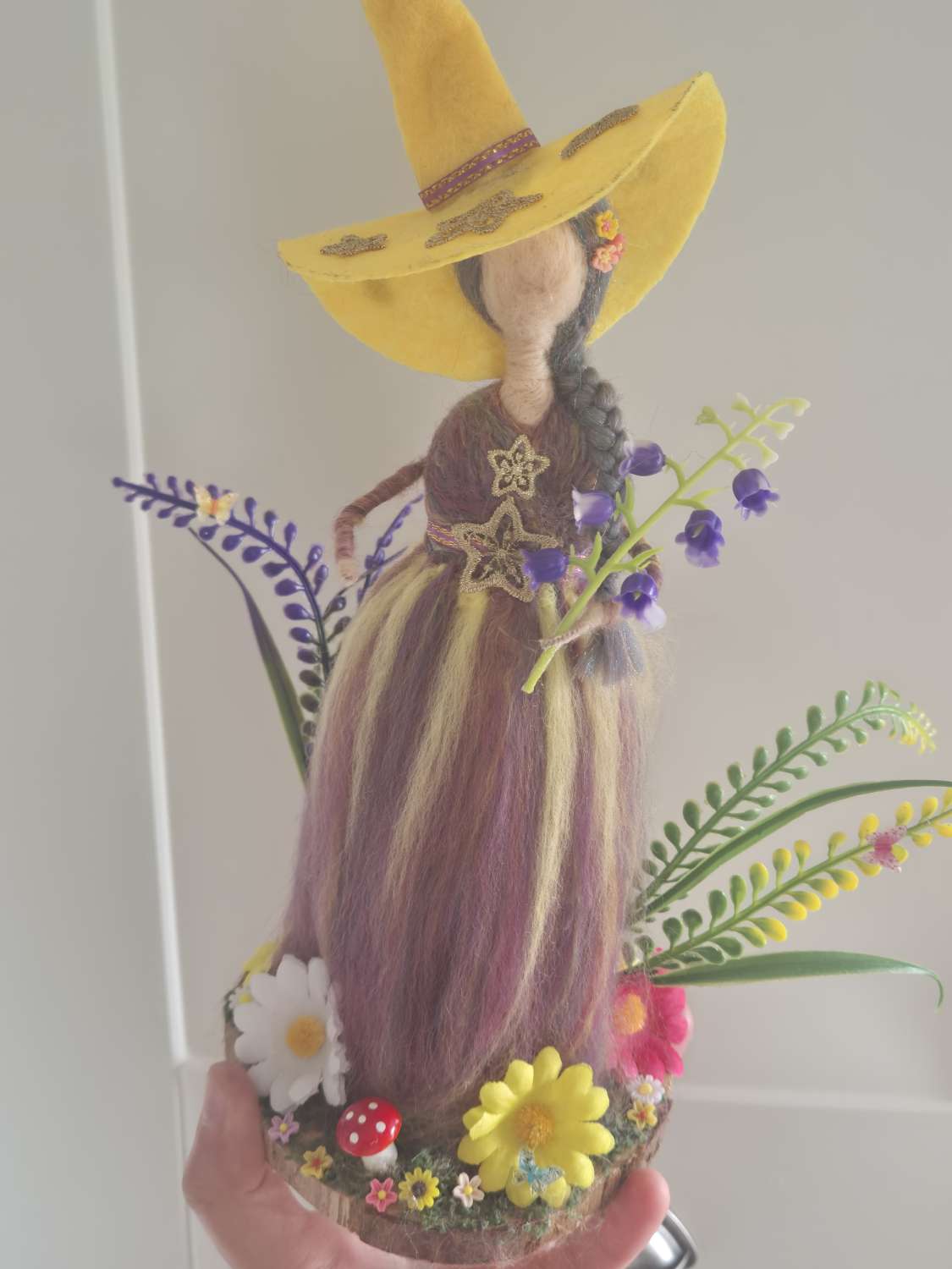 Flora, the Betane Witch Flora, the Betane Witch