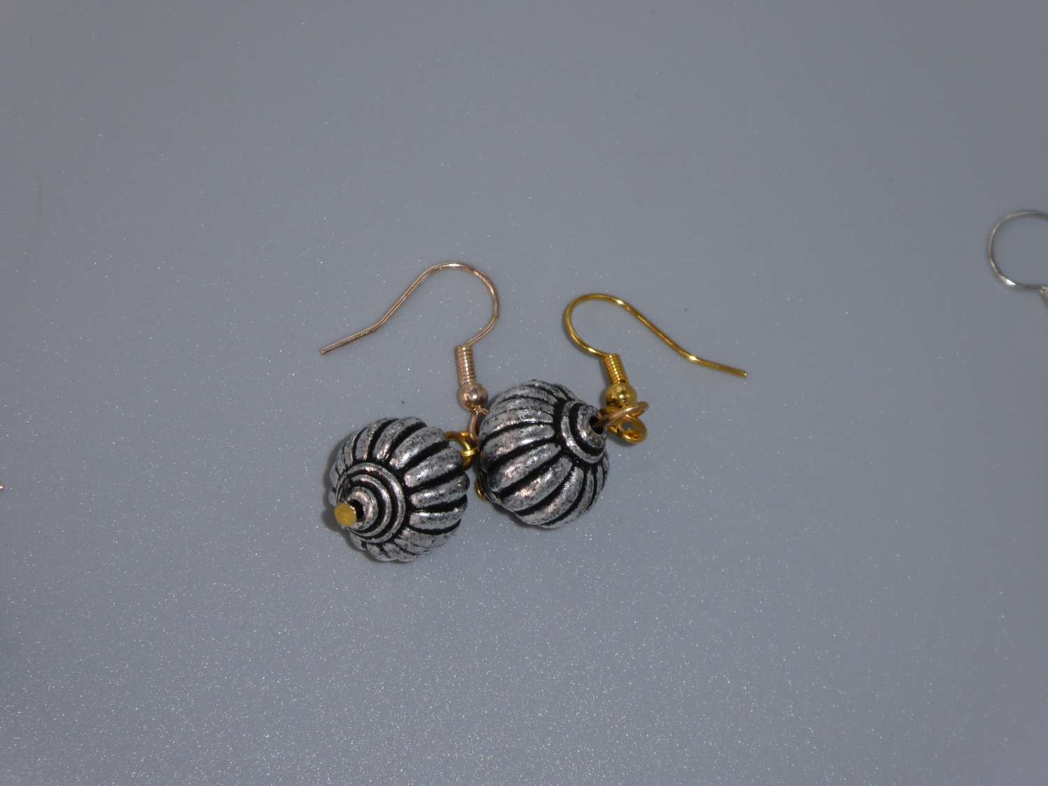 Silver Fluted Earring drop earrings. length 19mm width 13mm Silver Fluted Earring drop earrings. length 19mm width 13mm