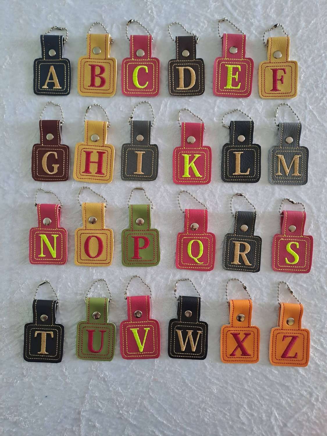INITIAL LETTERS - BAG TAGS KEYRINGS INITIAL LETTERS - BAG TAGS KEYRINGS