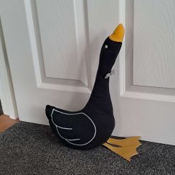 GILBERT GOOSE DOORSTOP - Filled complete Door Stop - Black sweatshirt