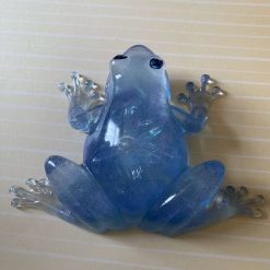💎 Handmade Shimmery Blue Resin Frog – Unique Art Decor 4 💎 Handmade Shimmery Blue Resin Frog – Unique Art Decor 4