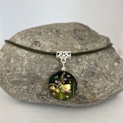 Green Floral Pendant Necklace