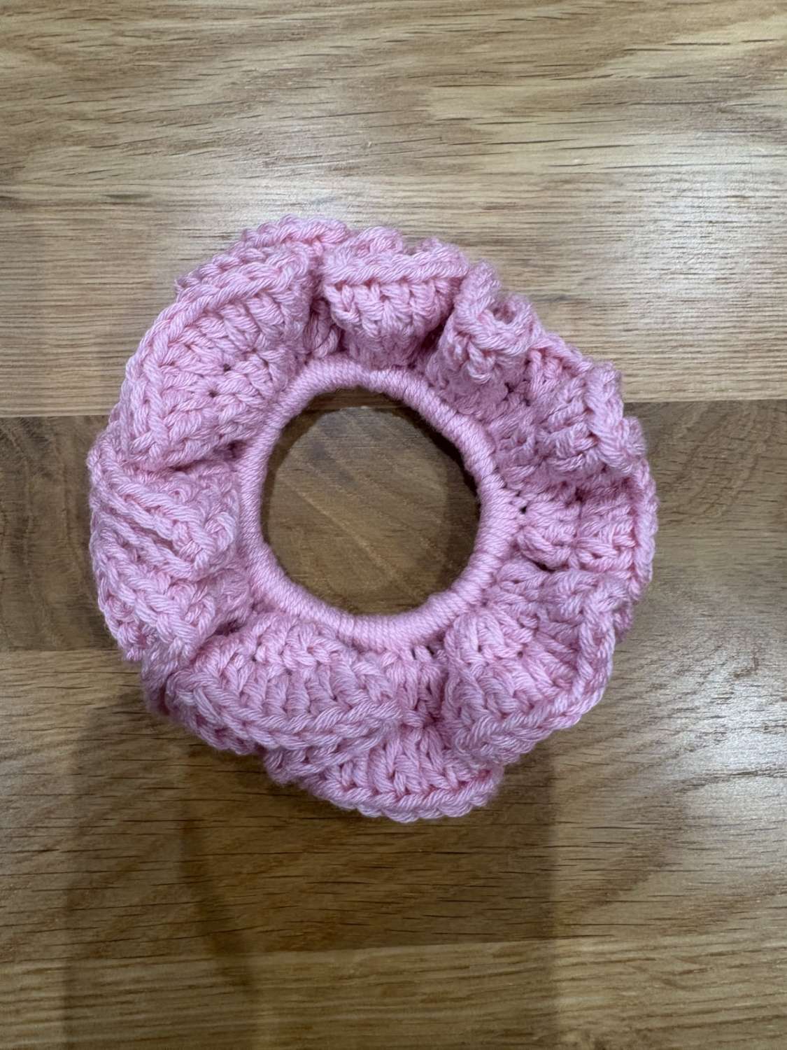 Handmade Crochet Scrunchie (Style 1) Handmade Crochet Scrunchie (Style 1)