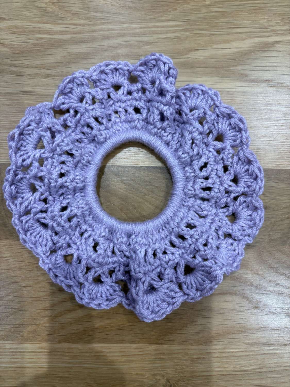 Handmade Crochet Scrunchie (Style 3) Handmade Crochet Scrunchie (Style 3)