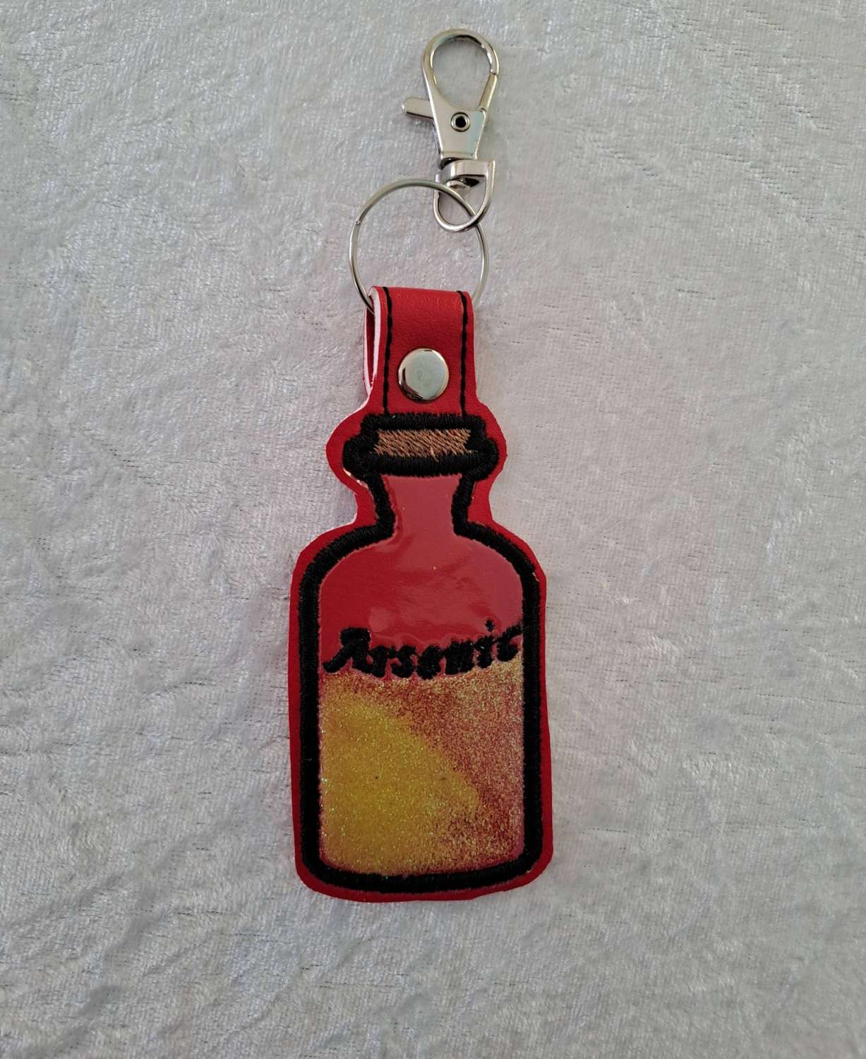 FANDOM KEYRING KEYFOB. SHAKER POTIONS & POISONS FANDOM KEYRING KEYFOB. SHAKER POTIONS & POISONS