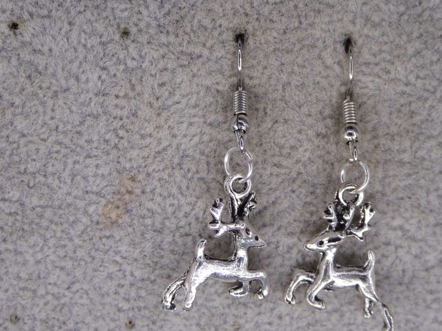 silver stag earrings length 19mm width 14mm silver stag earrings length 19mm width 14mm