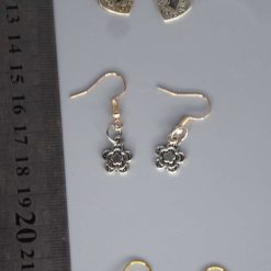 silver flower earrings length 9mm width 9mm 2 silver flower earrings length 9mm width 9mm 2
