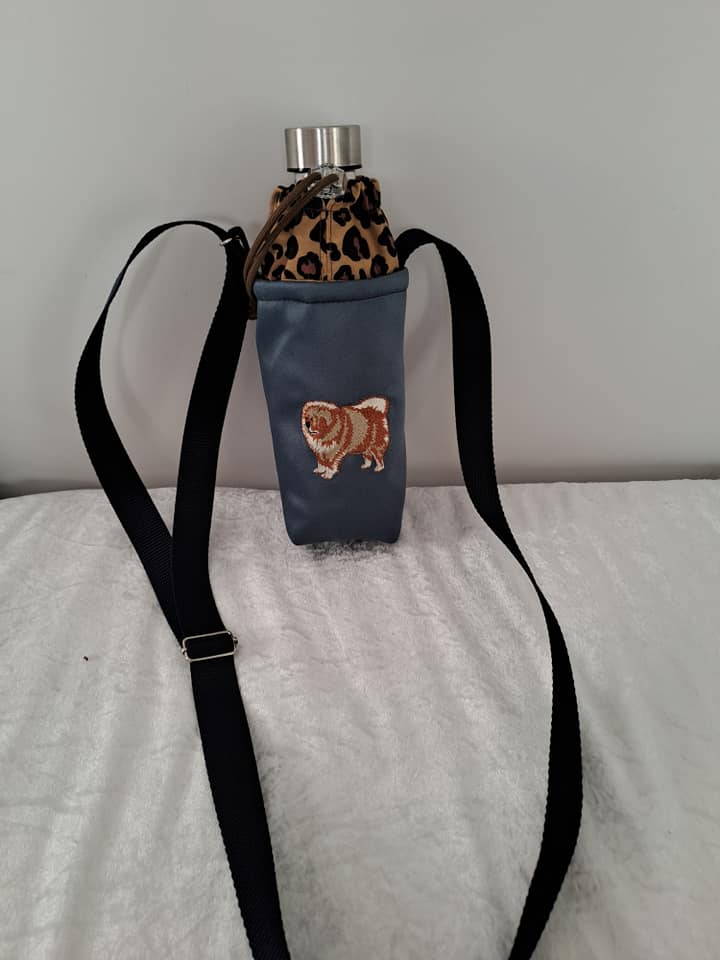 EMBROIDERED DOG BREEDS water bottle carrier/holder + FREE BOTTLE EMBROIDERED DOG BREEDS water bottle carrier/holder + FREE BOTTLE