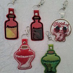 FANDOM KEYRING KEYFOB. SHAKER POTIONS & POISONS