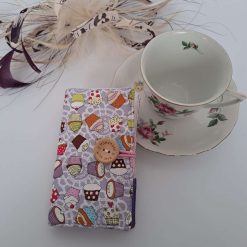 TEA WALLET - Travel tea bag holder - Filled with Whittard Tea sachets- Cup Cakes & Buns print design